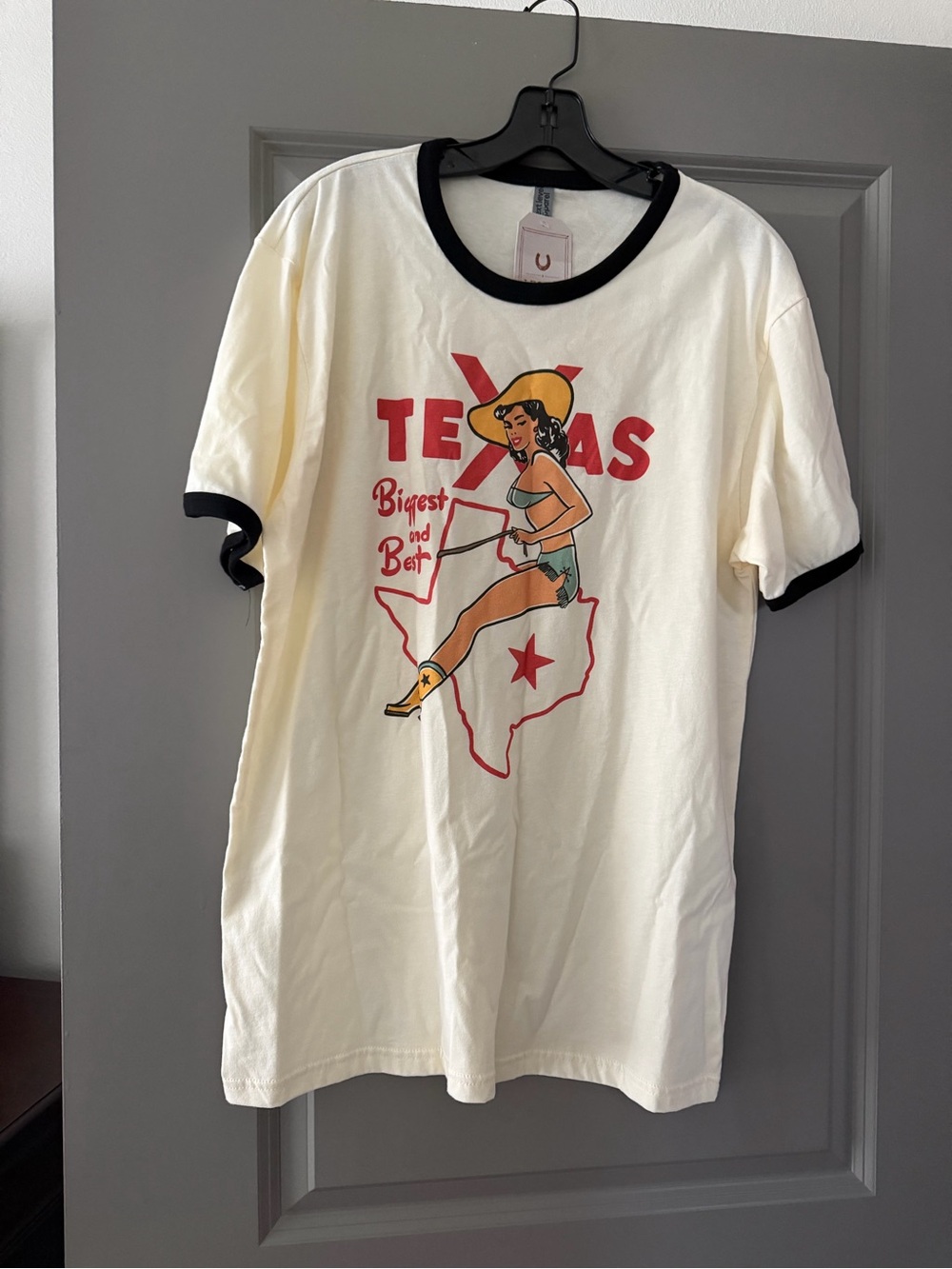 Next Level Apparel T-shirt Large